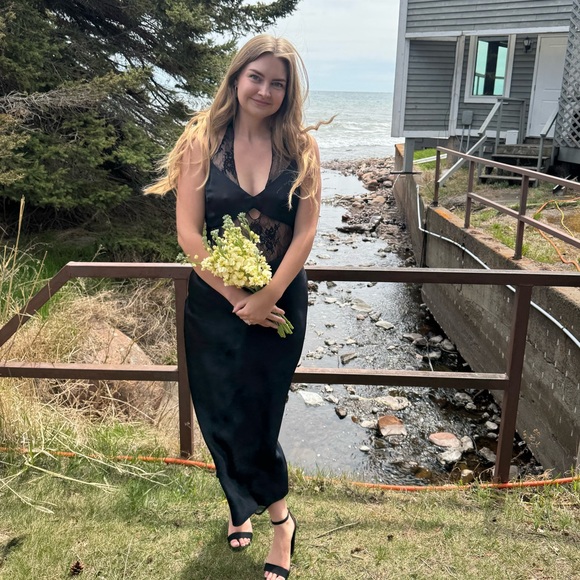 A&F Julia Slip Lace Halter dress - Picture 1 of 2